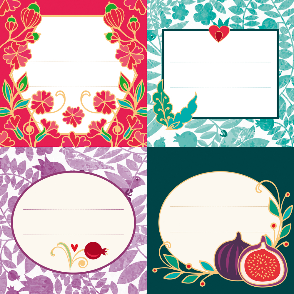 Satz mit vier leeren Etiketten mit Blumen- und Fruchtmotiven in den Farbthemen Rot, Blaugrün, Lila und Grün.