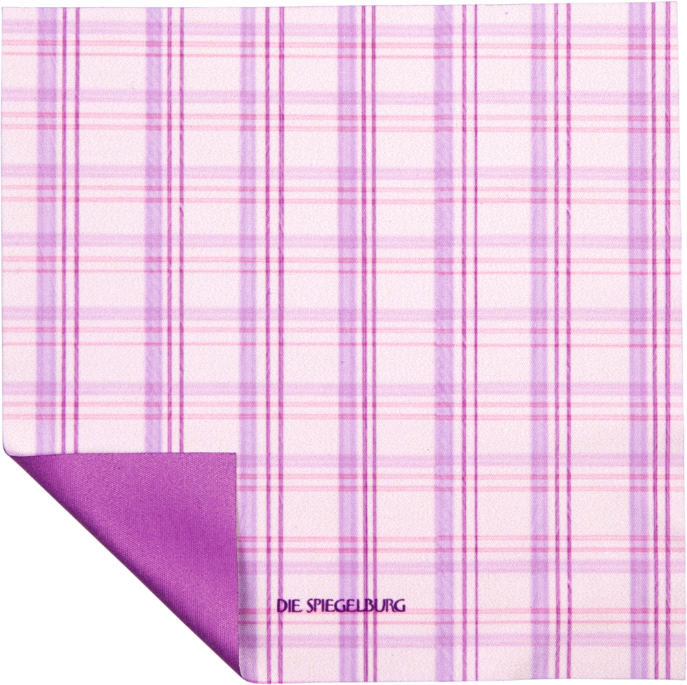 Ein rosa-lila kariertes Brillen-Putztuch mit gefalteter Ecke und DIE SPIEGELBURG-Aufdruck.
