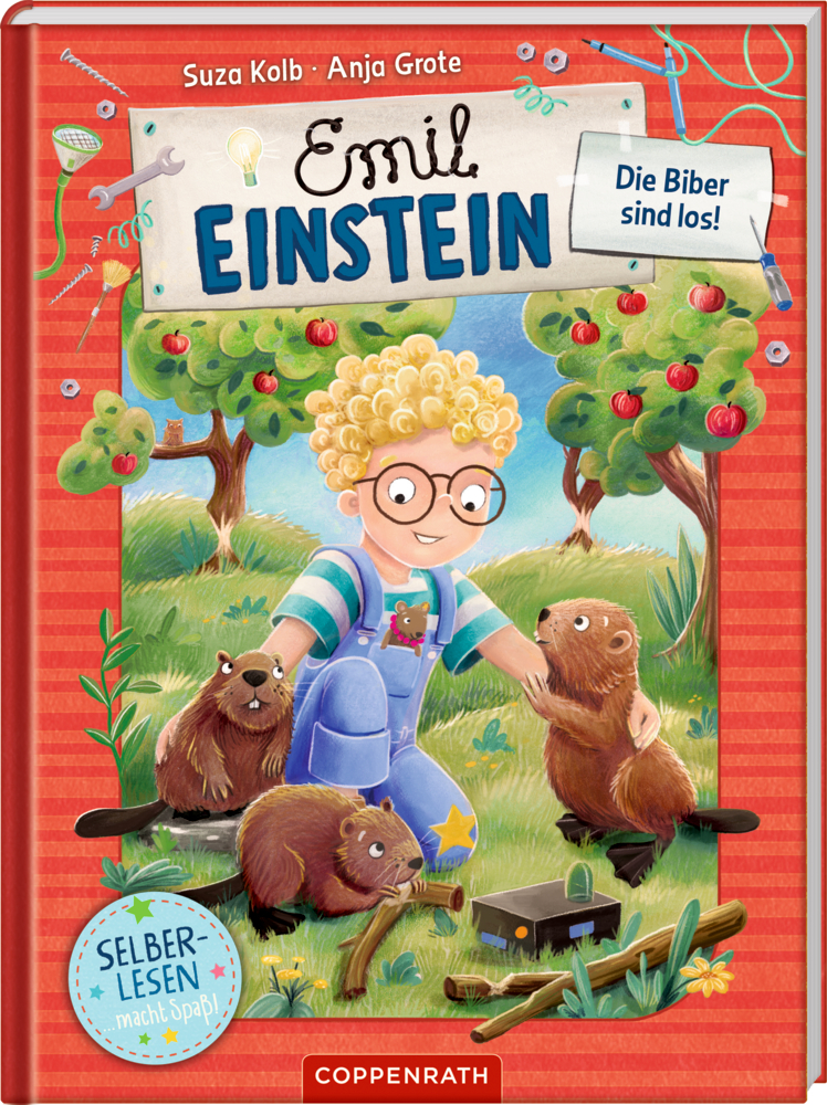 Ein Junge mit lockigen Haaren und Brille spielt mit drei Bibern im Freien. Buchcover von Emil Einstein.