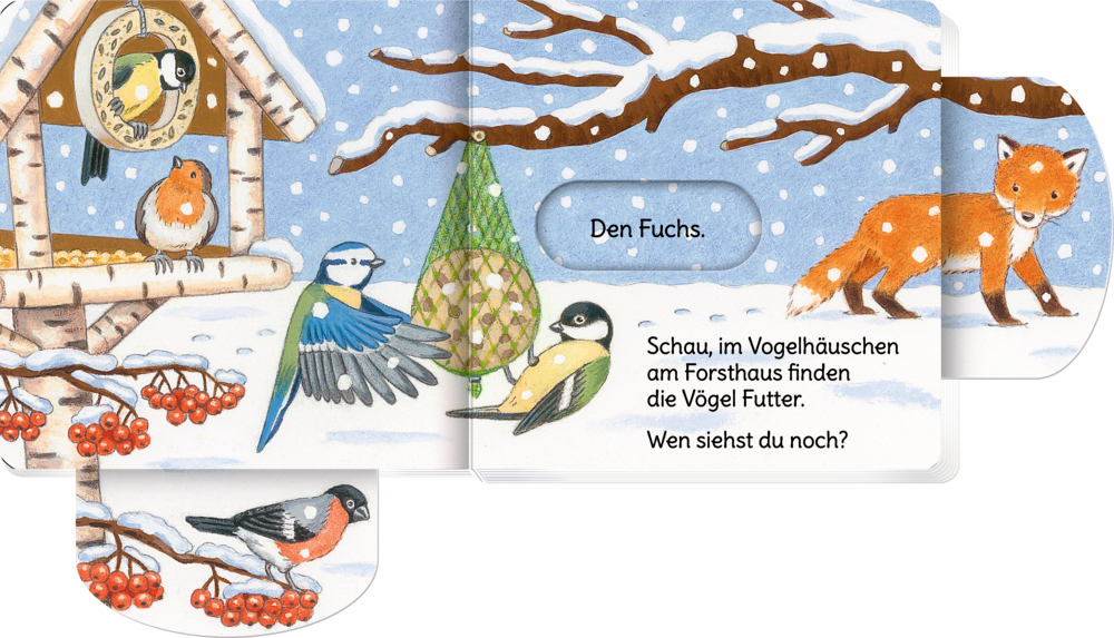 Auf einer Doppelseite fliegen und essen Vögel am verschneiten Vogelhaus, ein Fuchs im Hintergrund, dazu  Text über Tiere.