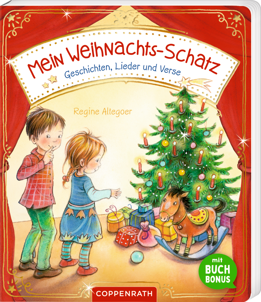 Mein Weihnachts-Schatz (Buchbonus) Zwei Kinder betrachten Geschenke unter einem festlich geschmückten Weihnachtsbaum mit Spielpferd und Christbaumschmuck, auf dem Cover von "Mein Weihnachts-Schatz".