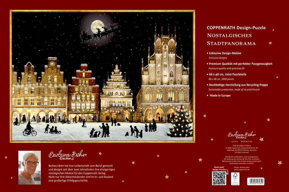 Rückseite der Umverpackung: Beleuchtete historische Häuserfront mit Menschen im Schnee, Weihnachtsbaum und Schlitten mit Rentieren vor dem Mond.