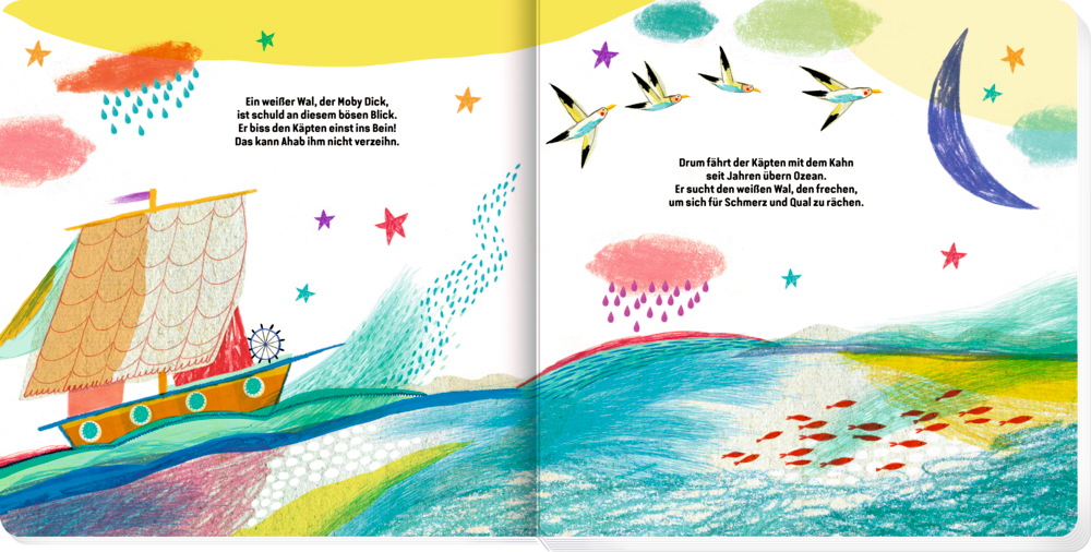 Buntes Segelboot auf welligem Meer, fliegende Gänse, Fische unten und oben strahlender Himmel mit Text, auf der Innenansicht.