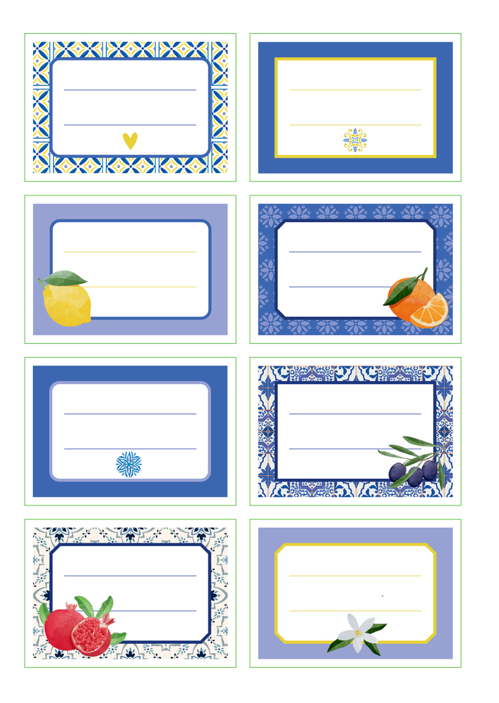 Set mit 8 rechteckigen Etiketten mit blauem Rand und Frucht- oder Blumenmotiven in einer Ecke und Textfeld in der Mitte.