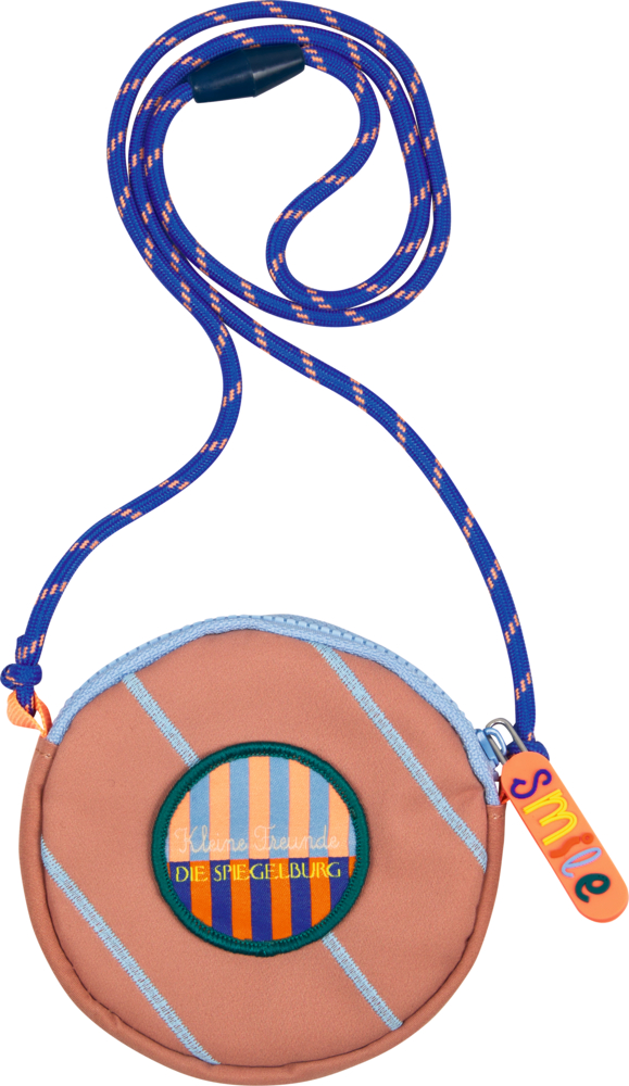 Rundes orangefarbenes Münz-Etui mit gestreiftem Patch, blauem Reißverschluss und blauem Band mit "smile"-Anhänger.