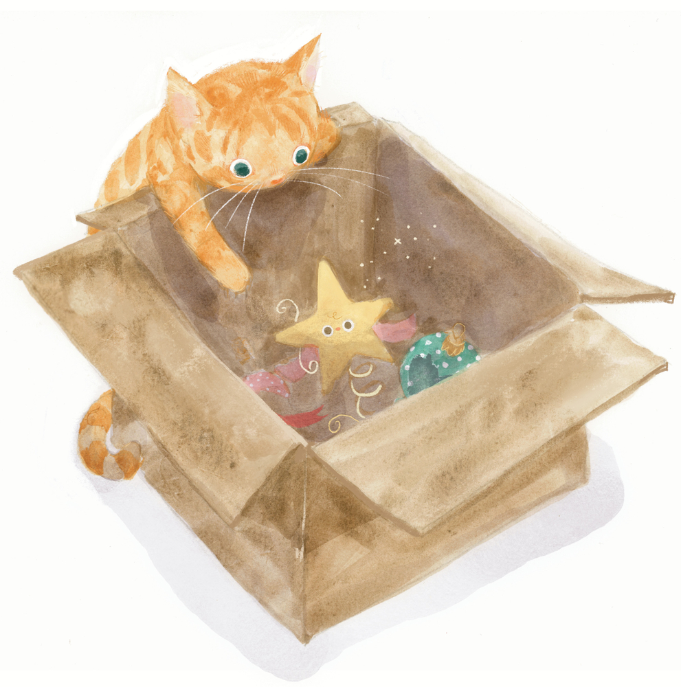 Eine neugierige orangefarbene Katze schaut in eine Kiste mit buntem Schmuck und einem Stern.