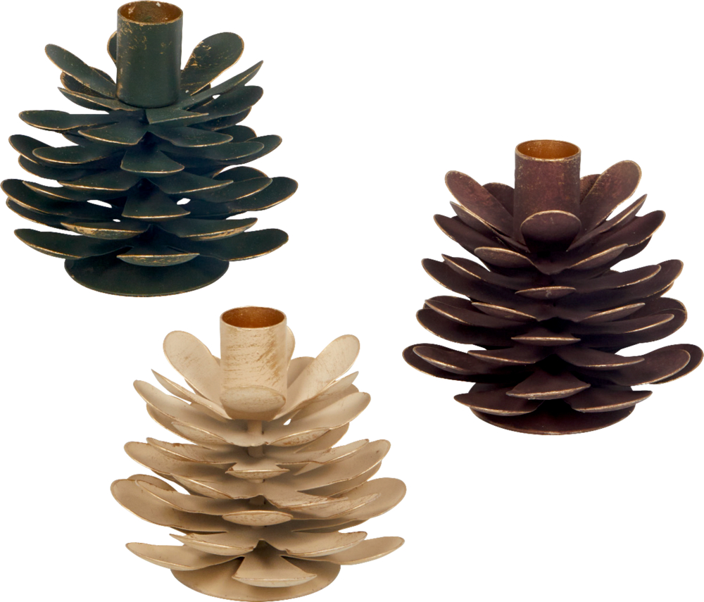 Drei tannenzapfenförmige Kerzenhalter in Grün, Braun und Beige werden vor einem weißen Hintergrund präsentiert.