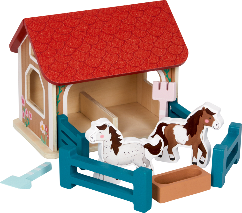 Ponystall Spielset - Mein kleiner Ponyhof Holzspielzeug-Stallset mit zwei Pferden, blauem Zaun, Mistgabel, Trog und Schaufel davor.