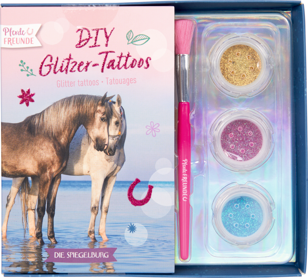 DIY Glitzer-Tattoos - Pferdefreunde Pinsel und drei Glitzerfarbdosen erscheinen im Sichtbereich einer rosa farbenen Pappschachtel mit Pferdemotiv.