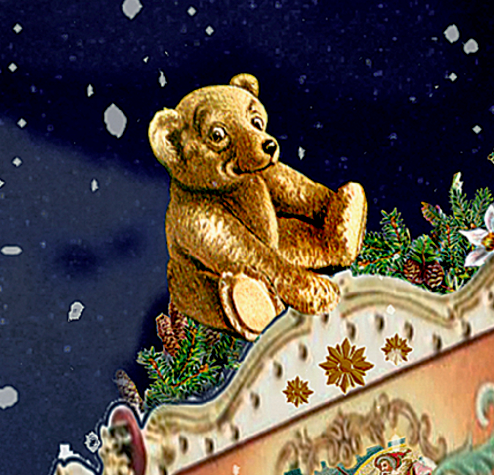 Ein brauner Teddybär sitzt auf einer dekorierten Struktur, während Schneeflocken in den Nachthimmel fallen.
