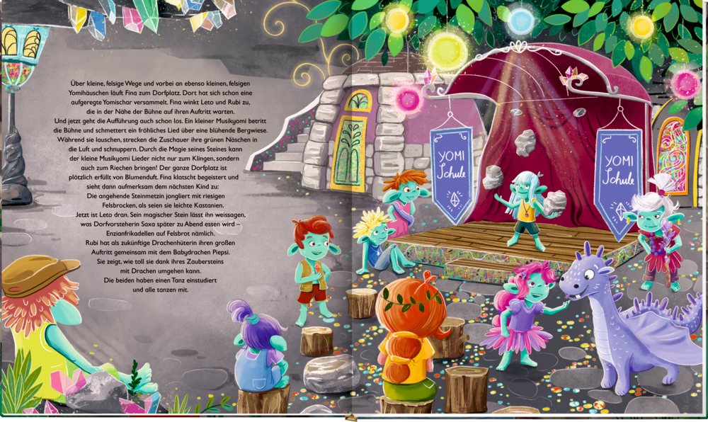 Bunte Trollkinder schauen einem Theaterstück im Freien bei einem Baum und einem Steinhaus zu, auf einer Doppelseite mit Text.
