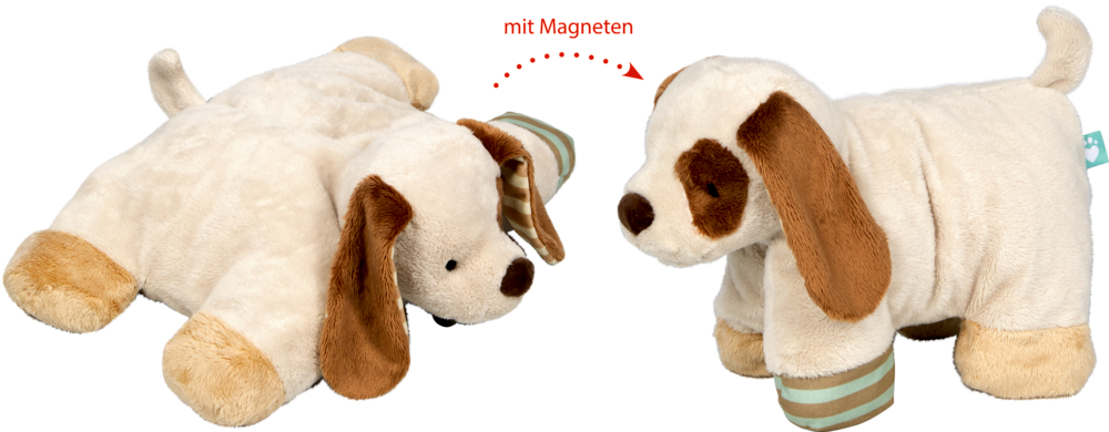 Zwei Plüschhunde mit braunen Ohren und Pfoten, einer liegt ausgebreitet, einer steht. Sie haben Magnete in den Beinen.