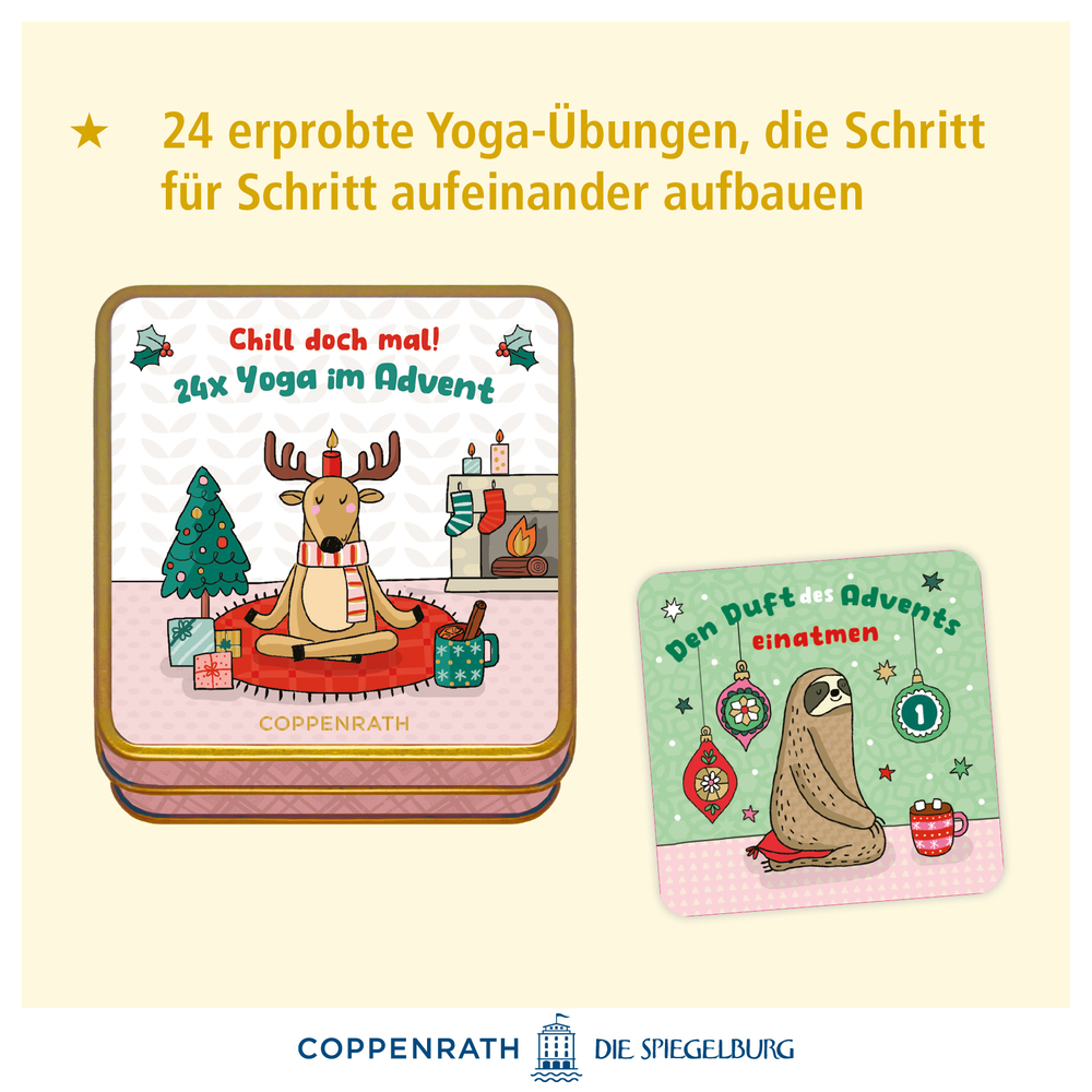 Quadratische Metalldose mit Zeichnung eines meditierenden Rentiers vor Weihnachtsbaum und Kamin, daneben Karte mit Yoga-Motiv.