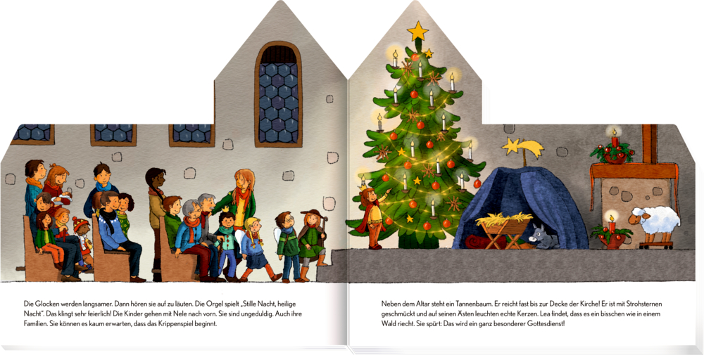 Offenes Buch mit Text, Kinder und Erwachsene sitzen in der Kirche, neben dem Altar stehen ein Weihnachtsbaum und eine Krippe.