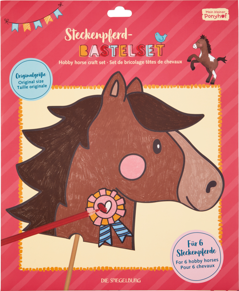 Steckenpferd-Bastelset - Mein kleiner Ponyhof Steckenpferd-Bastelset mit Abbildung eines braunen Pferdes und buntem Schmuck auf rosa Hintergrund.
