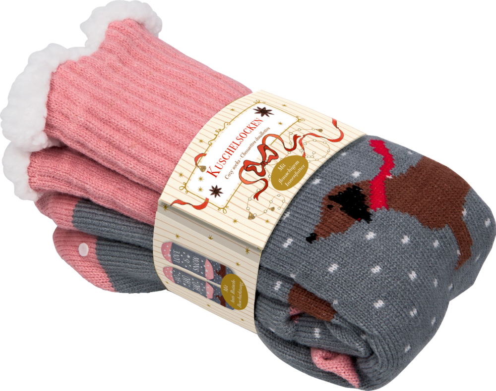 Ein Paar Kuschelsocken, rosa und grau mit weißem Futter, Dackelmotiv und weißen Punkten, zusammengebunden mit Papierbanderole.