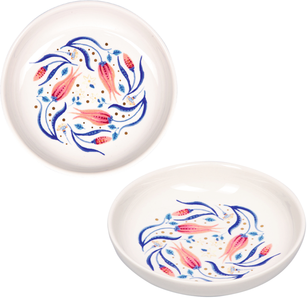 Zwei runde weiße Schalen mit floralem Muster in Blau, Rosa und Goldpunkten im Inneren. Eins stehend, eins liegend dargestellt.