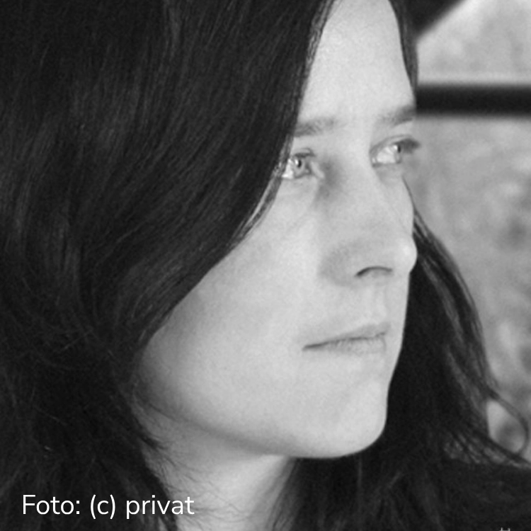Claudia Burmeister Claudia Burmeister