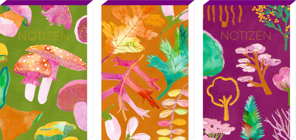 Notizblöckchen: Waldzauber Drei bunte Notizbücher mit botanischen und Pilz-Illustrationen sowie dem Schriftzug „Notizen“ auf dem Cover.