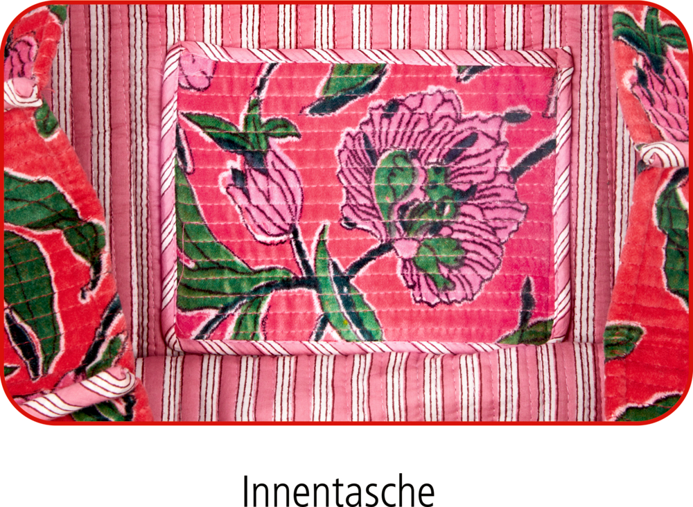 Nahaufnahme einer pinken Innentasche aus Stoff mit Blumenmuster und Streifen.