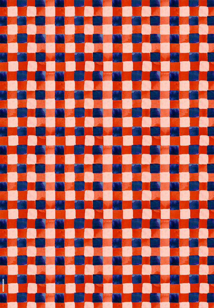 Handgemaltes Schachbrettmuster in Rot, Blau und Pink mit leicht ungleichmäßigen Quadraten.