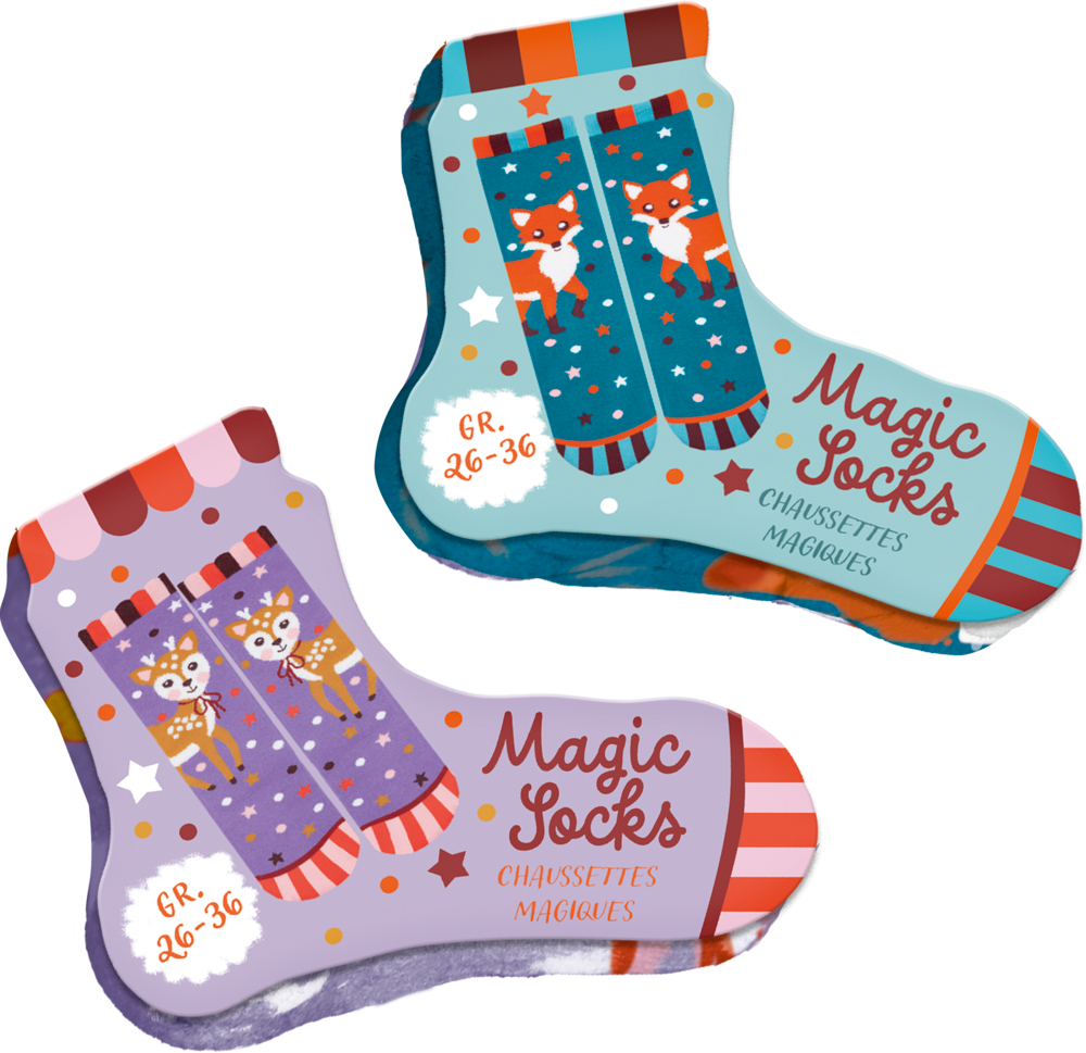 Zwei Paar Kindersocken mit Reh- und Fuchsmotiven, Aufschrift „Magic Socks“ in bunter, verspielter Verpackung.