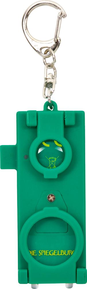 Grüne Schlüsselanhängerlupe aus Kunststoff mit Doppellinse und gelbem „DIE SPIEGELBURG“-Schriftzug.