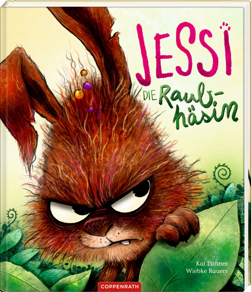Jessi, die Raubhäsin (Klein, aber oho!) Das illustrierte Cover von „Jessi die Raubhäsin“ zeigt ein mürrisches, struppiges braunes Häschen, das durch das Laub späht.